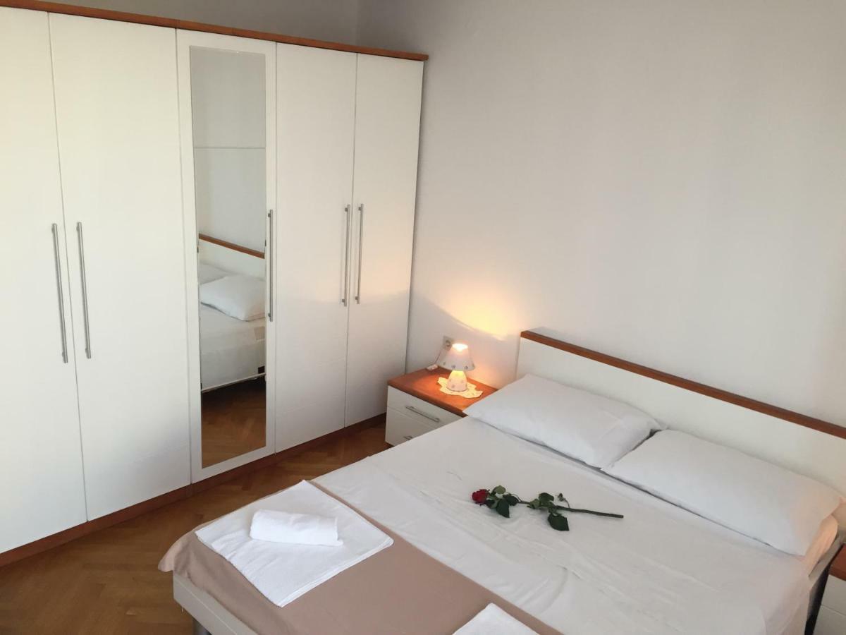 Apartment Trstenik Split Eksteriør bilde