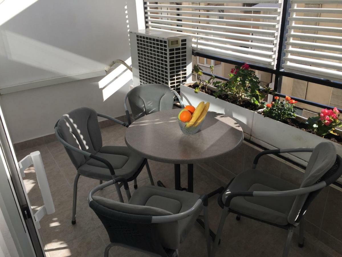 Apartment Trstenik Split Eksteriør bilde
