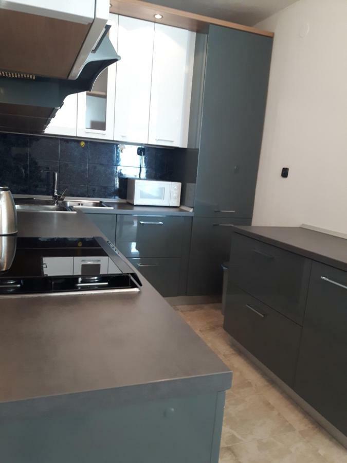 Apartment Trstenik Split Eksteriør bilde